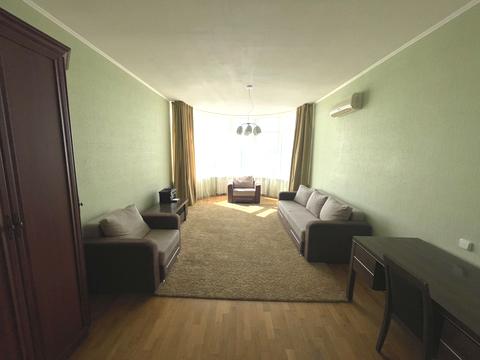 квартира за адресою Дмитрівська вул., 69