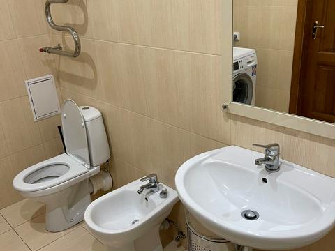 квартира за адресою Дмитрівська вул., 69