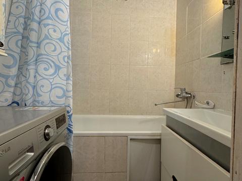 квартира за адресою Кобзарська вул. (Пухова), 16