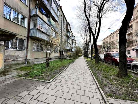 квартира за адресою Мирона Тарнавського вул. (Кутузова), 104а