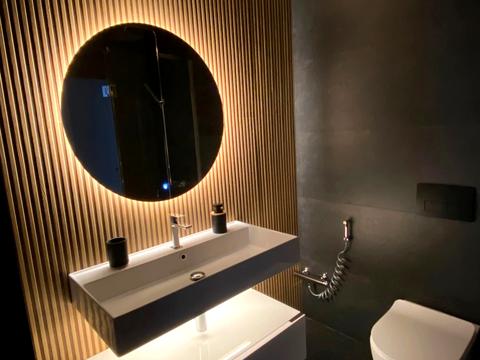 квартира за адресою Салютна вул., 2