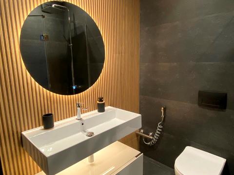 квартира за адресою Салютна вул., 2