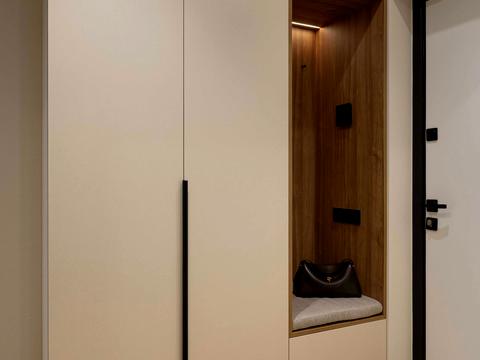 квартира за адресою Салютна вул., 2