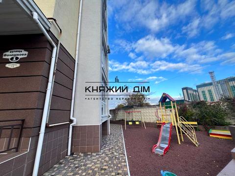 квартира за адресою Волошкова вул., 1/5