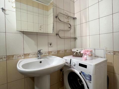 квартира за адресою Сім'ї Кульженків вул. (Петра Дегтяренка), 33