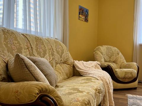 квартира за адресою Сім'ї Кульженків вул. (Петра Дегтяренка), 33