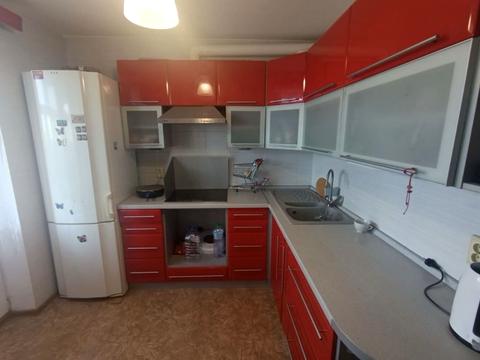 квартира за адресою Академіка Булаховського вул., 24