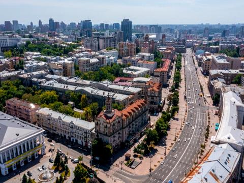 комерційна за адресою Тараса Шевченка бульв., 33-Б