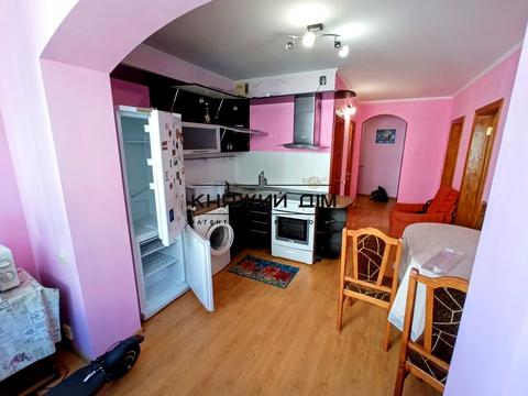 квартира за адресою Анни Ахматової вул., 13-А