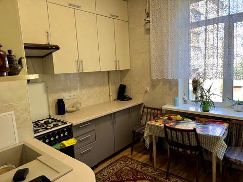 квартира за адресою Голосіївський просп. (40-річчя Жовтня), 90