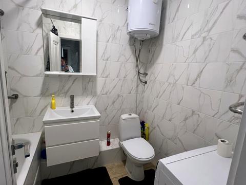 квартира за адресою Миколи Закревського вул., 42-А