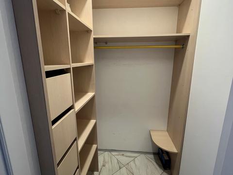 квартира за адресою Миколи Закревського вул., 42-А