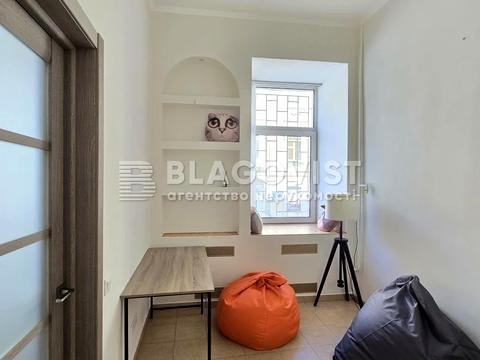 коммерческая по адресу Малая Житомирская ул., 16/3