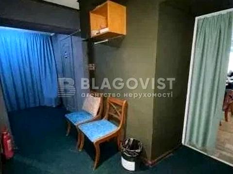 комерційна за адресою Січових Стрільців вул. (Артема), 26