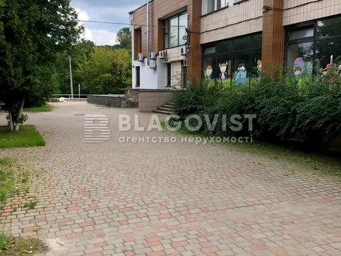 коммерческая по адресу Лукьяновская ул., 1