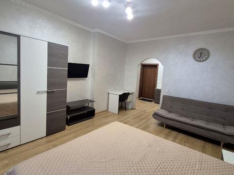 квартира за адресою Ованеса Туманяна вул., 15-А