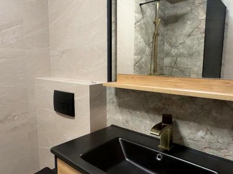 квартира за адресою Праведників Світу вул., 21