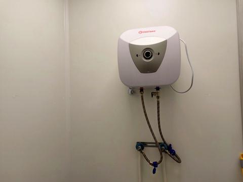 коммерческая по адресу Просвещения ул., 2