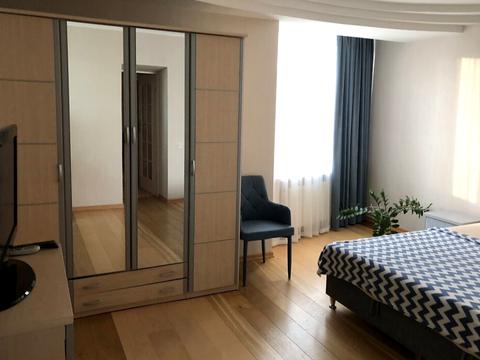 квартира за адресою Михайла Котельникова вул., 1