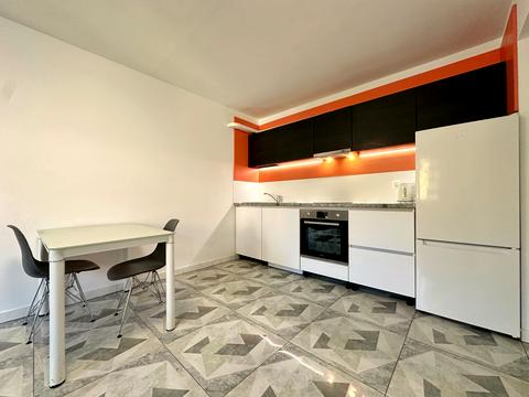 квартира за адресою Володимира Антоновича вул. (), 17б