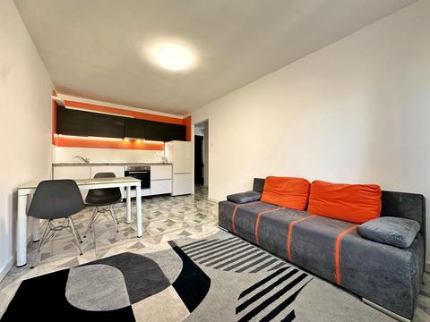 квартира за адресою Володимира Антоновича вул. (), 17б