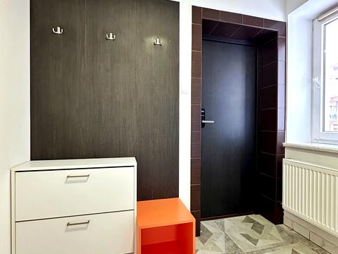 квартира за адресою Володимира Антоновича вул. (), 17б