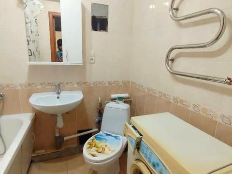 квартира за адресою Михайла Лушпи просп., 48