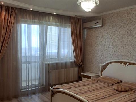 квартира за адресою Героїв Оборони вул., 10-А