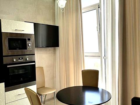 квартира за адресою Французький бульв., 8