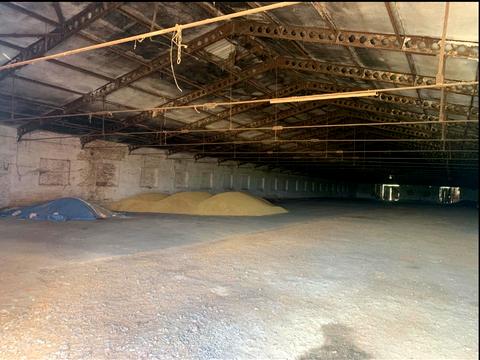 комерційна за адресою Шевченка, 1/7