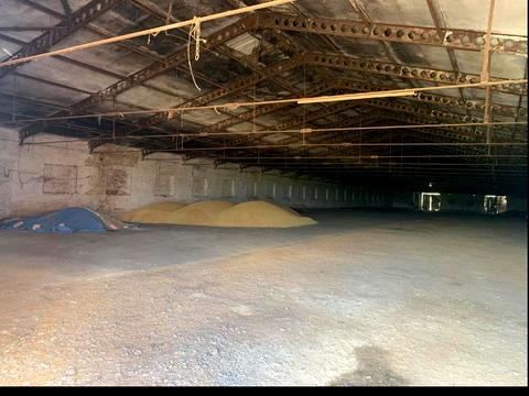 комерційна за адресою Шевченка, 1/7