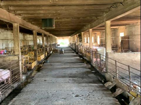 комерційна за адресою Шевченка, 1/7