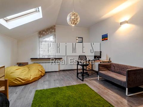 будинок за адресою Святкова вул.