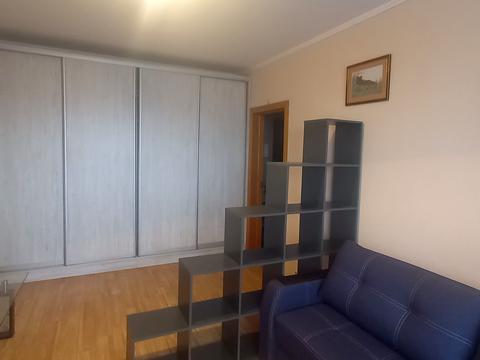 квартира за адресою Озерна вул., 8