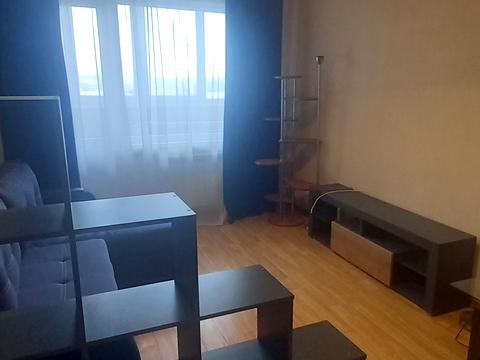 квартира за адресою Озерна вул., 8