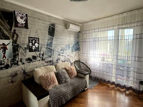 квартира за адресою Дмитра Луценка вул. (Крейсера "Аврора"), 5