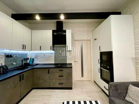 квартира за адресою Дмитра Луценка вул. (Крейсера "Аврора"), 8