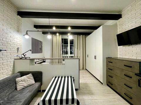 квартира за адресою Дмитра Луценка вул. (Крейсера "Аврора"), 8