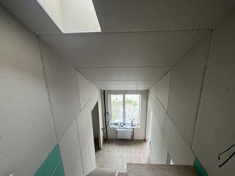 будинок за адресою Броварська