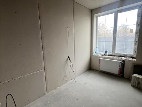 будинок за адресою Броварська