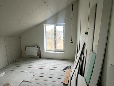 будинок за адресою Броварська