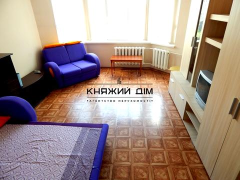 квартира за адресою Київ, Миколи Бажана просп., 12