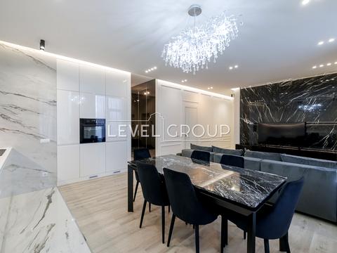 квартира за адресою Андрія Верхогляда вул. (Михайла Драгомирова), 17-Б