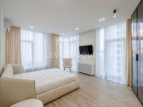 квартира за адресою Андрія Верхогляда вул. (Михайла Драгомирова), 17-Б