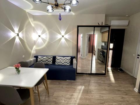 квартира за адресою Перлинна вул., 8