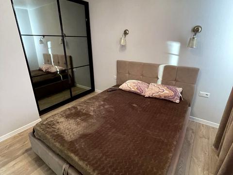 квартира за адресою Перлинна вул., 8