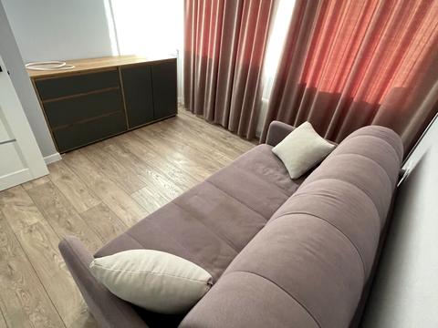 квартира за адресою Перлинна вул., 8