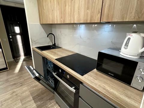 квартира за адресою Перлинна вул., 8