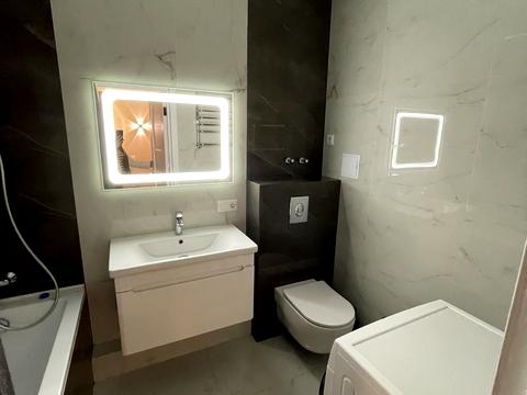 квартира за адресою Перлинна вул., 8