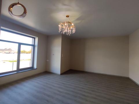 будинок за адресою Ньютона вул.